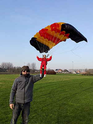 rc parachute ronny klein